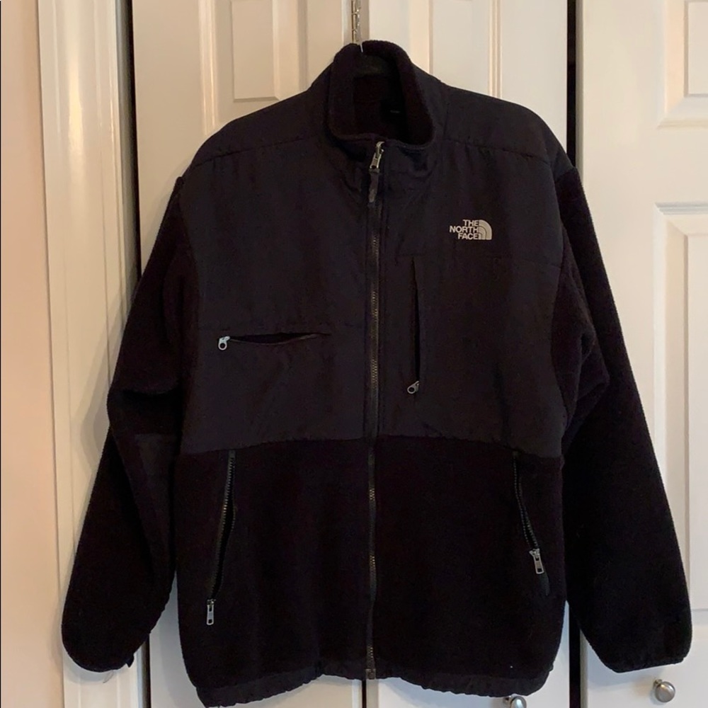 LIKE NEW MENS NORTHFACE JACKET